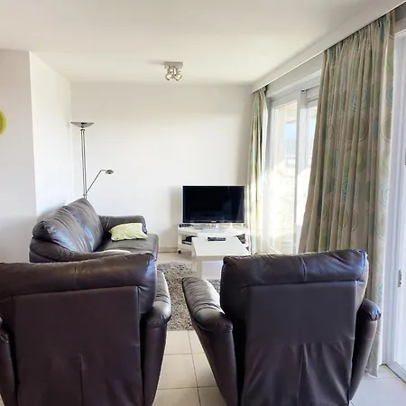 Near & Marina 아파트